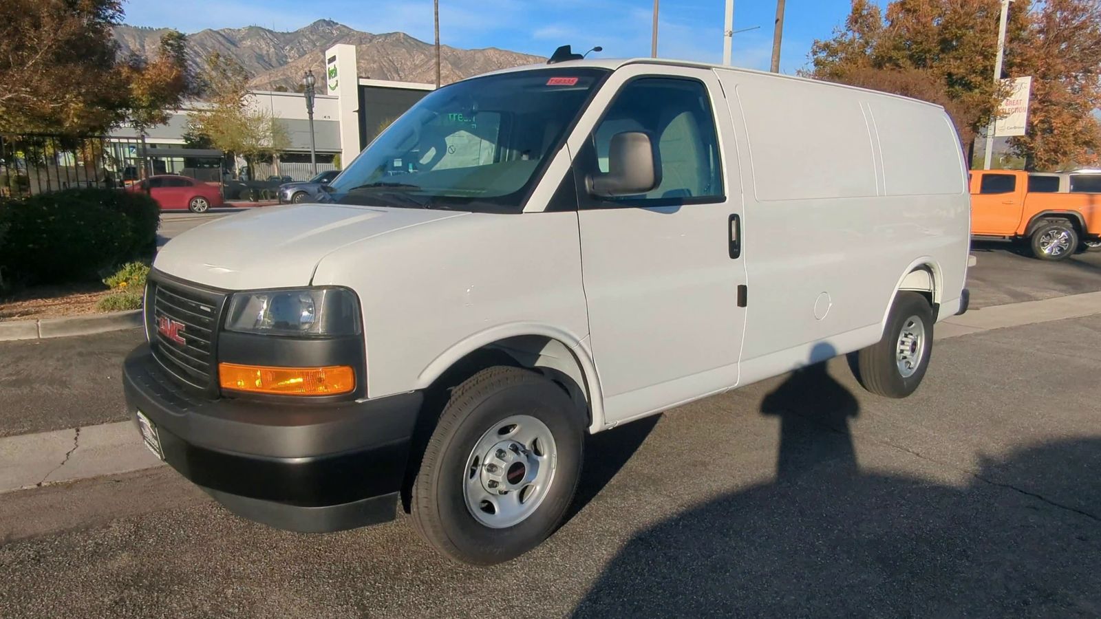 2025 GMC Savana Cargo 2500 Work Van