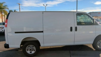 2025 GMC Savana Cargo 2500 Work Van