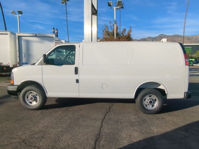 2025 GMC Savana Cargo 2500 Work Van