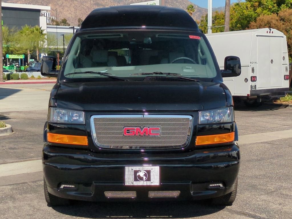 2025 GMC Savana Cargo 2500 Work Van