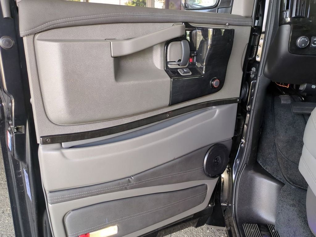 2025 GMC Savana Cargo 2500 Work Van