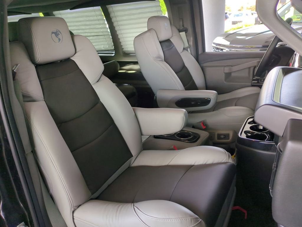 2025 GMC Savana Cargo 2500 Work Van