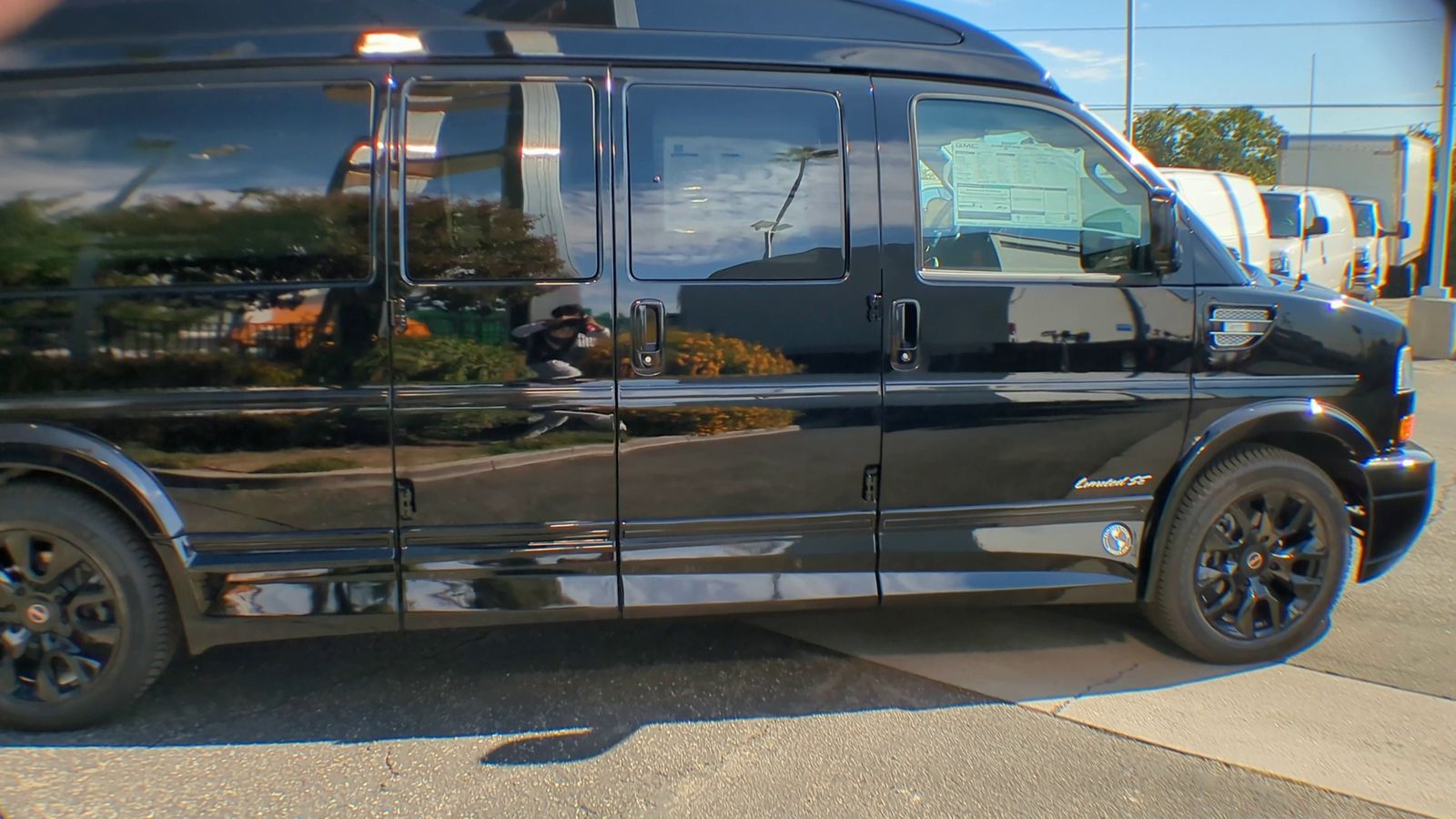 2025 GMC Savana Cargo 2500 Work Van