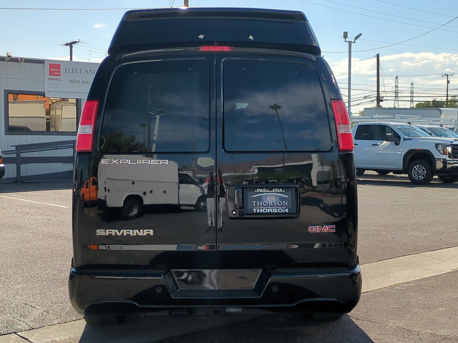 2025 GMC Savana Cargo 2500 Work Van