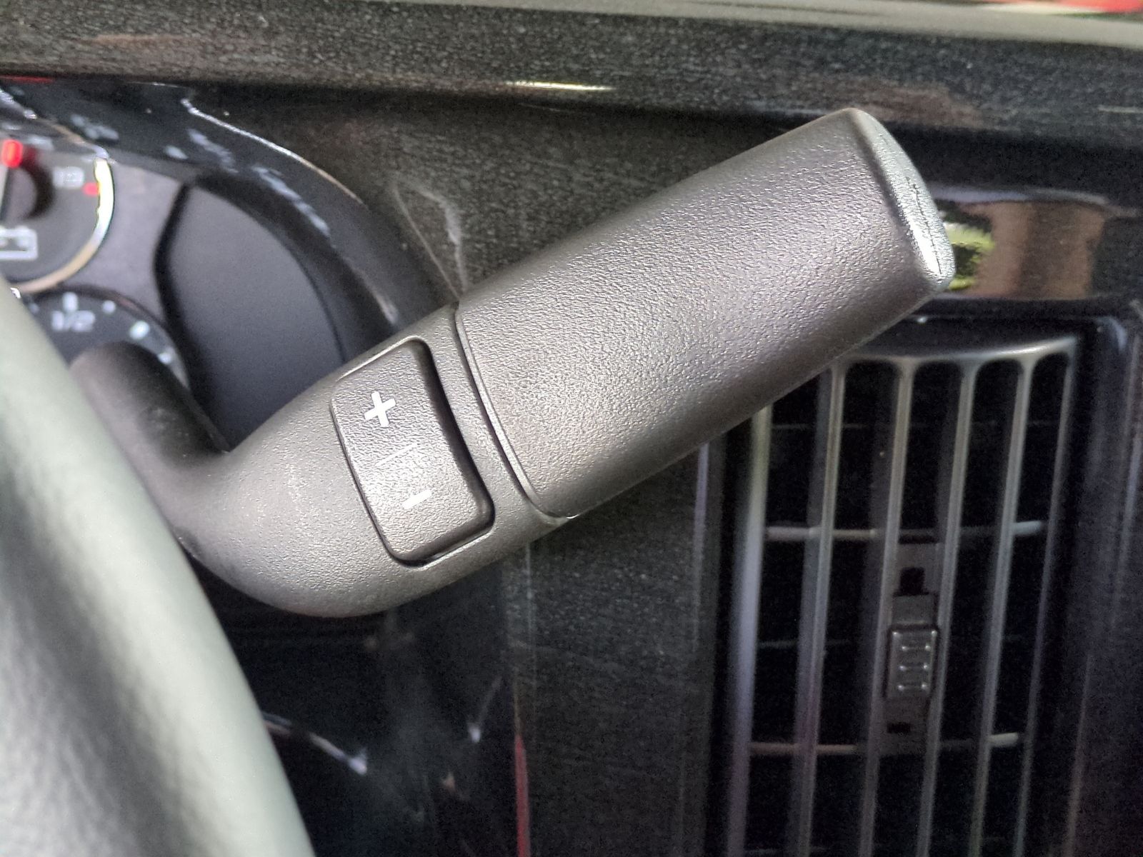 2025 GMC Savana Cargo 2500 Work Van