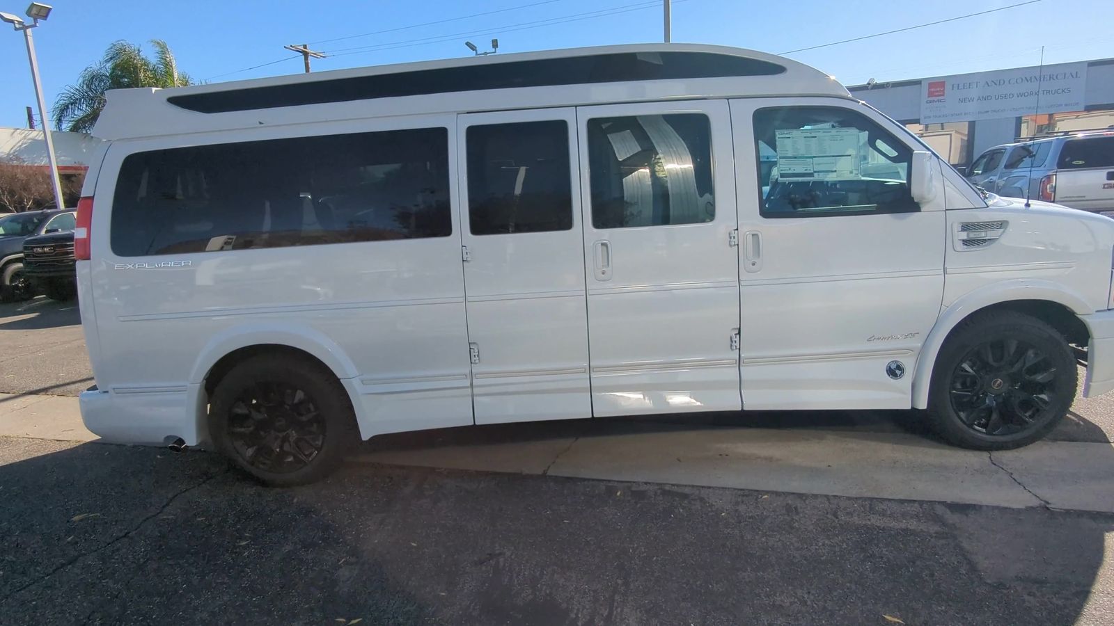 2025 GMC Savana Cargo 2500 Work Van