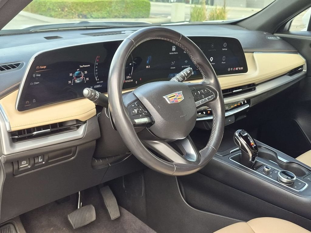 2024 Cadillac XT4 Luxury