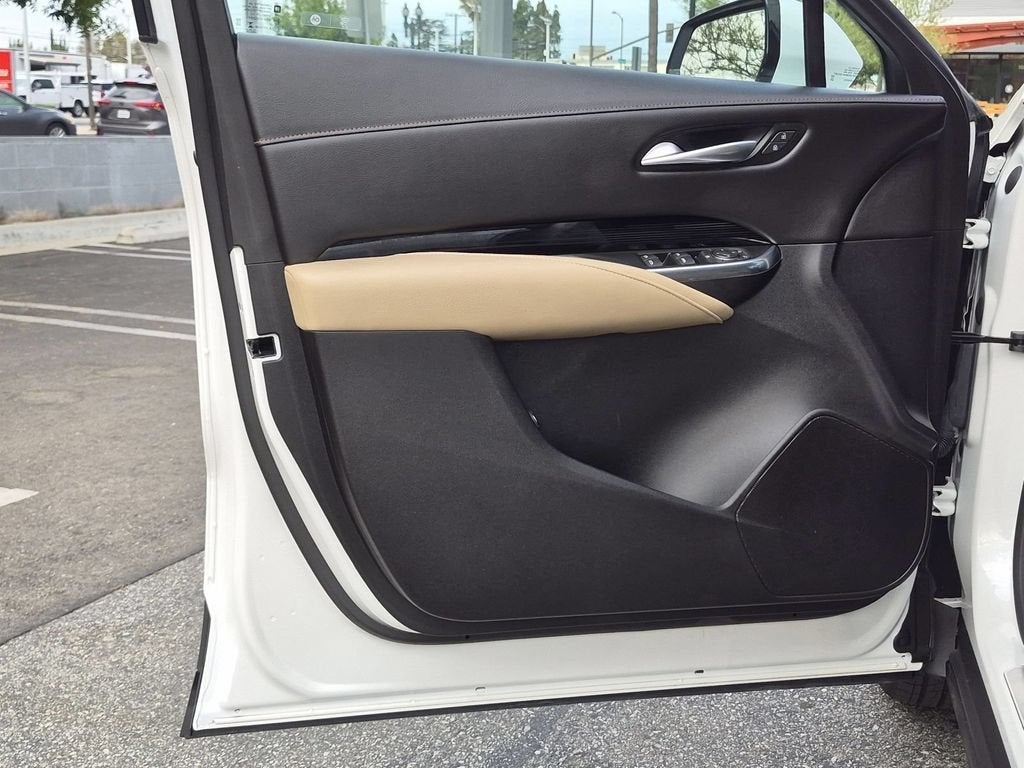 2024 Cadillac XT4 Luxury