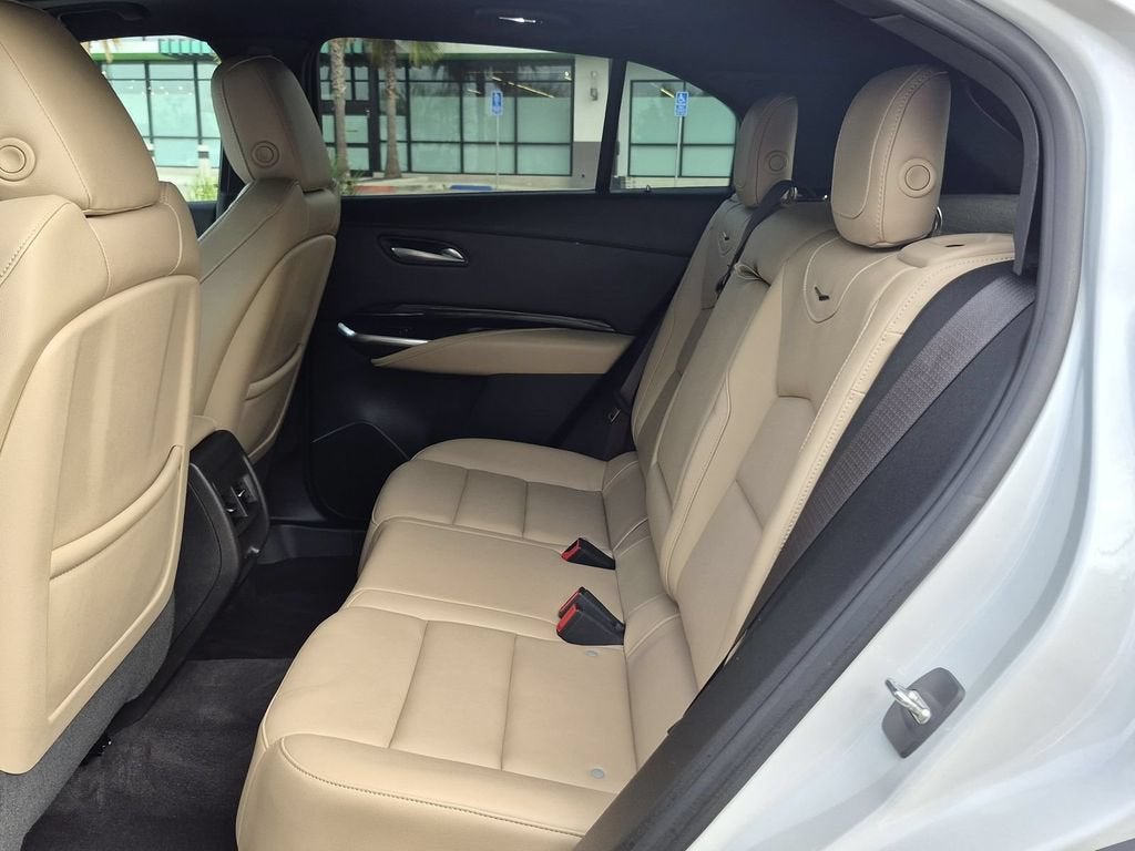 2024 Cadillac XT4 Luxury