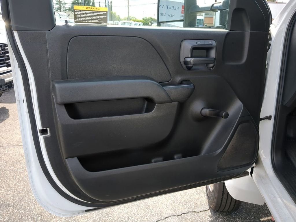 2019 Chevrolet Silverado 5500 HD Work Truck