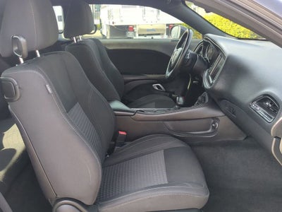 2016 Dodge Challenger SXT