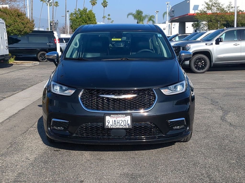 2023 Chrysler Pacifica Hybrid Limited