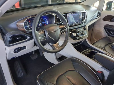 2023 Chrysler Pacifica Hybrid Limited