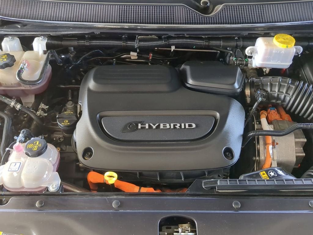 2023 Chrysler Pacifica Hybrid Limited