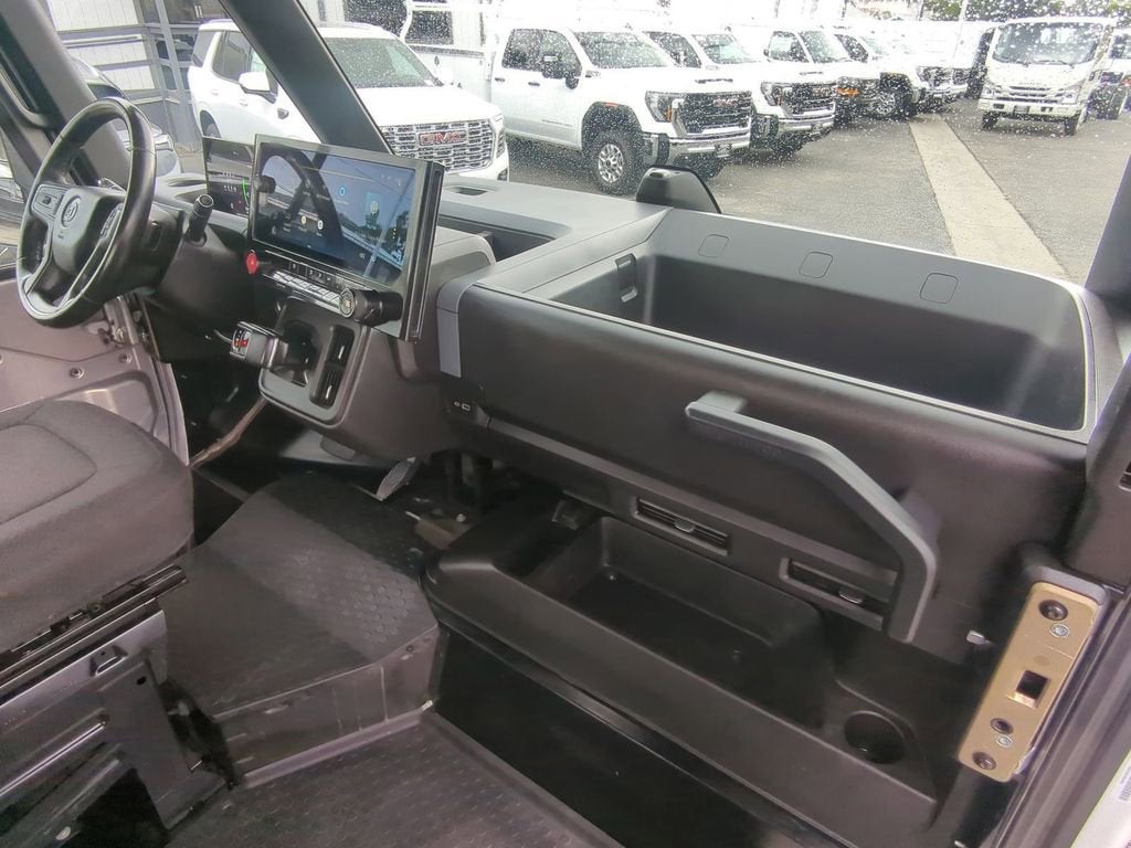 2023 BrightDrop Zevo 600 EJY