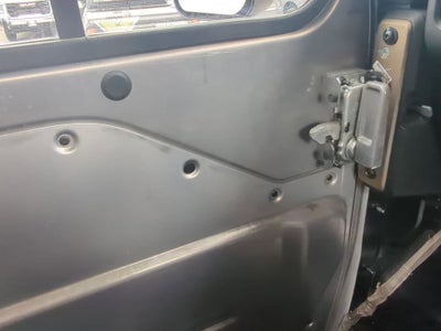 2023 BrightDrop Zevo 600 EJY