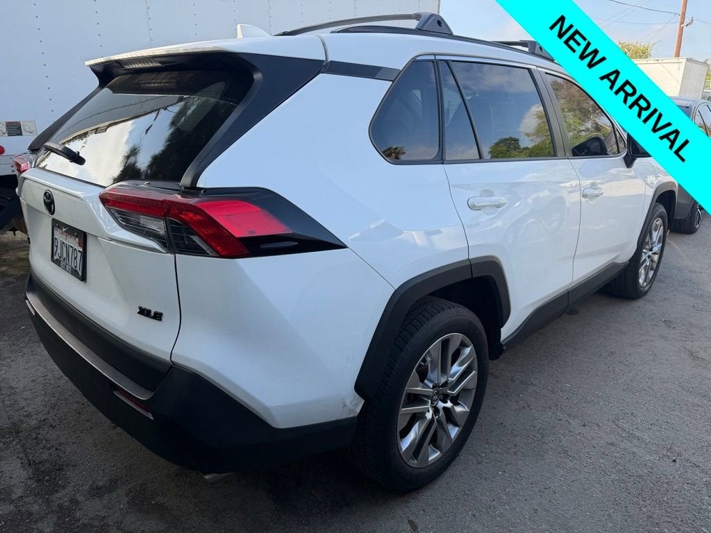2019 Toyota RAV4 XLE Premium