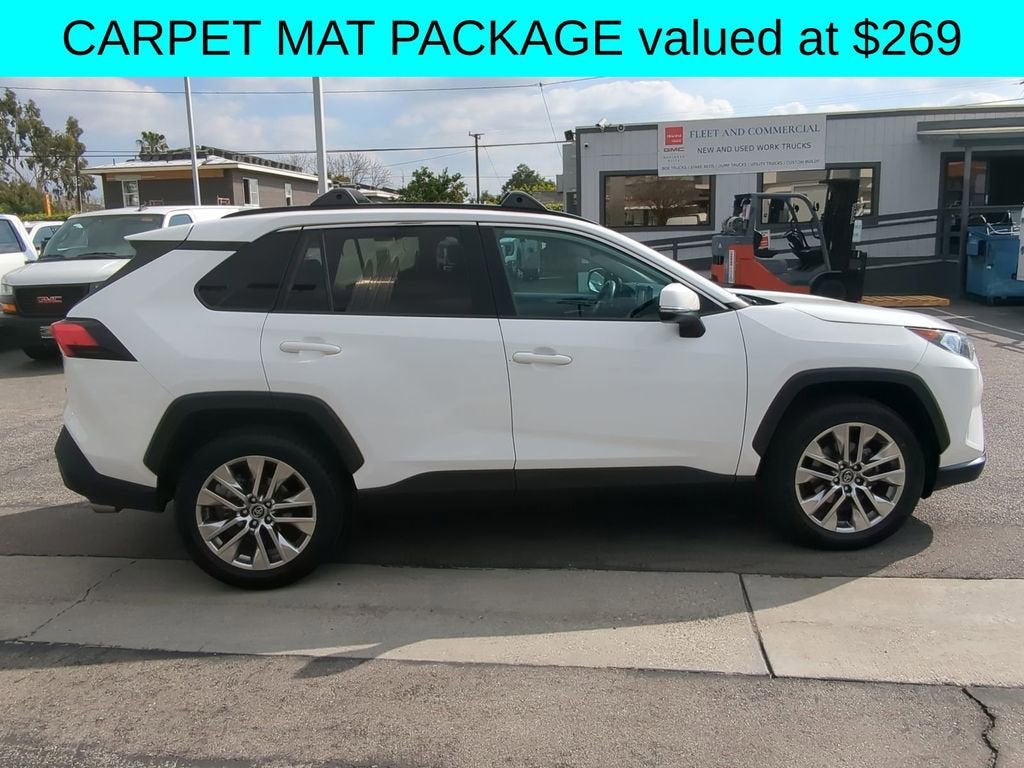 2019 Toyota RAV4 XLE Premium