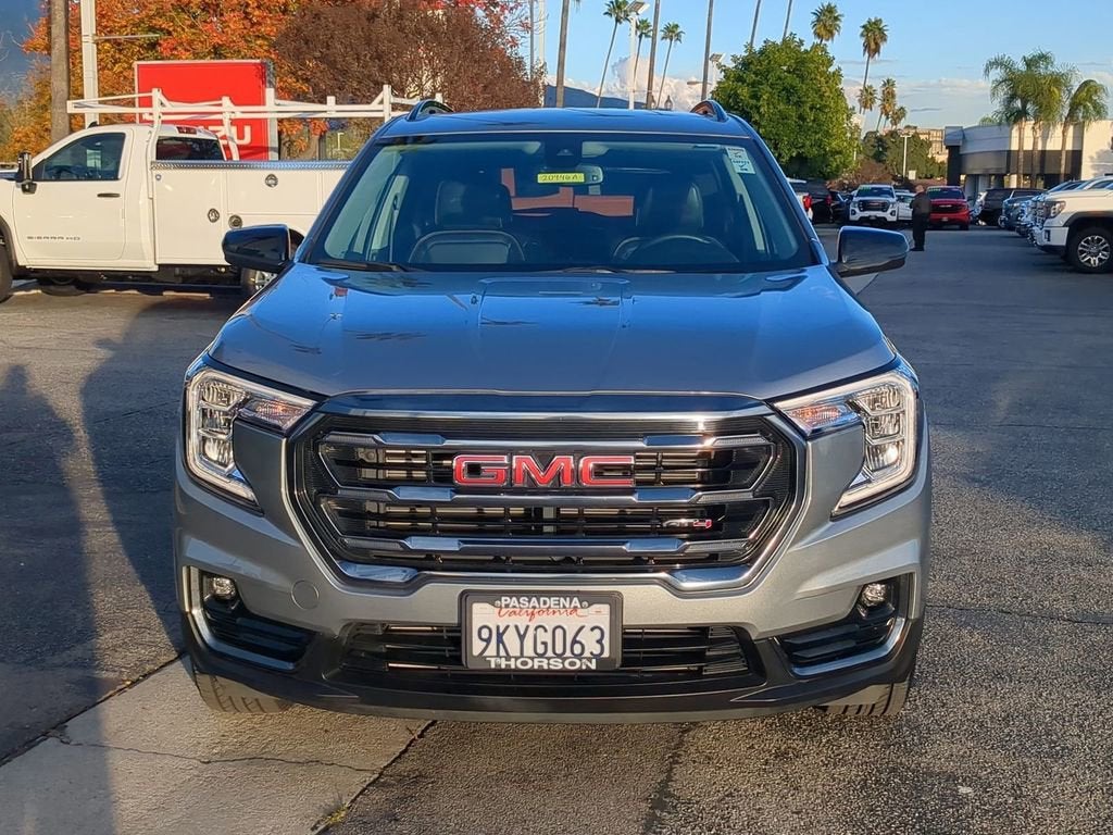 2024 GMC Terrain AT4