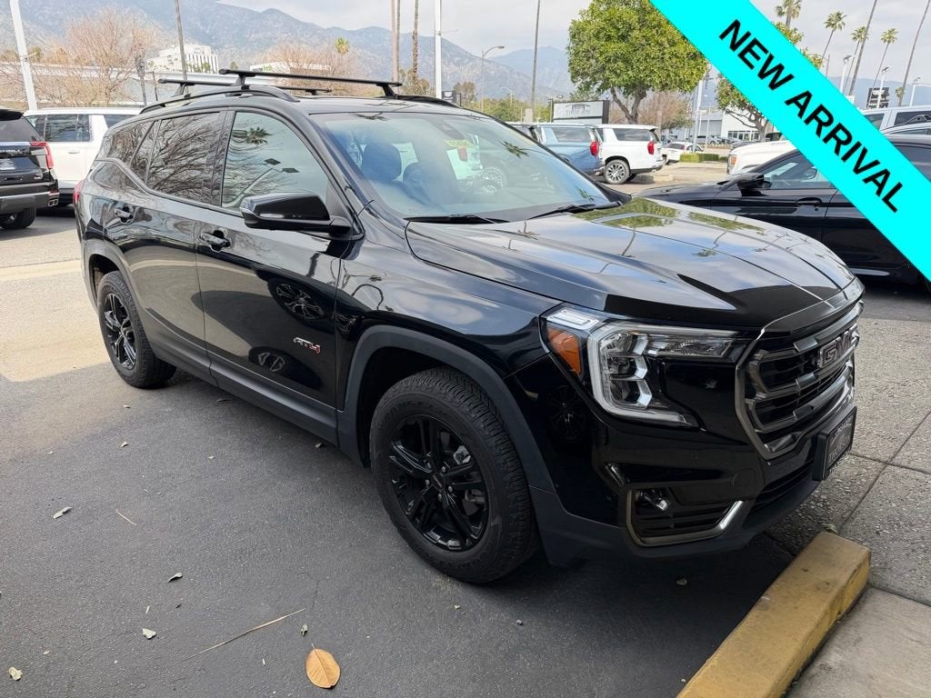 2022 GMC Terrain AT4