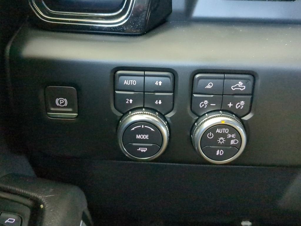 2022 GMC Sierra 1500 AT4X