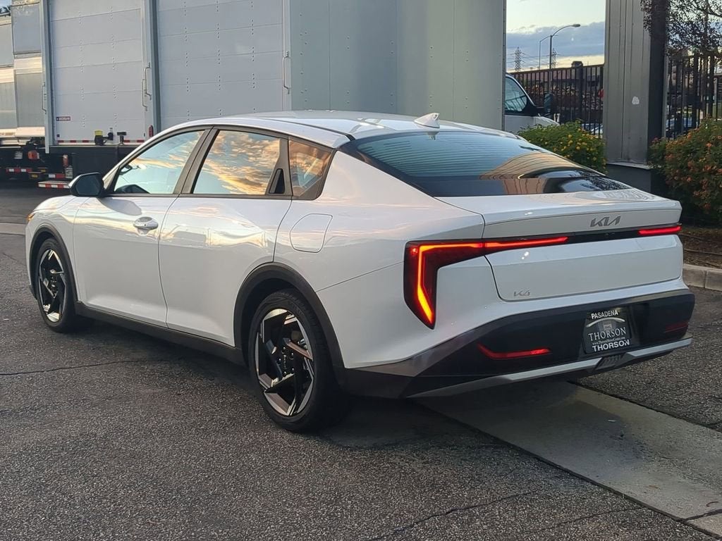 2025 Kia K4 EX