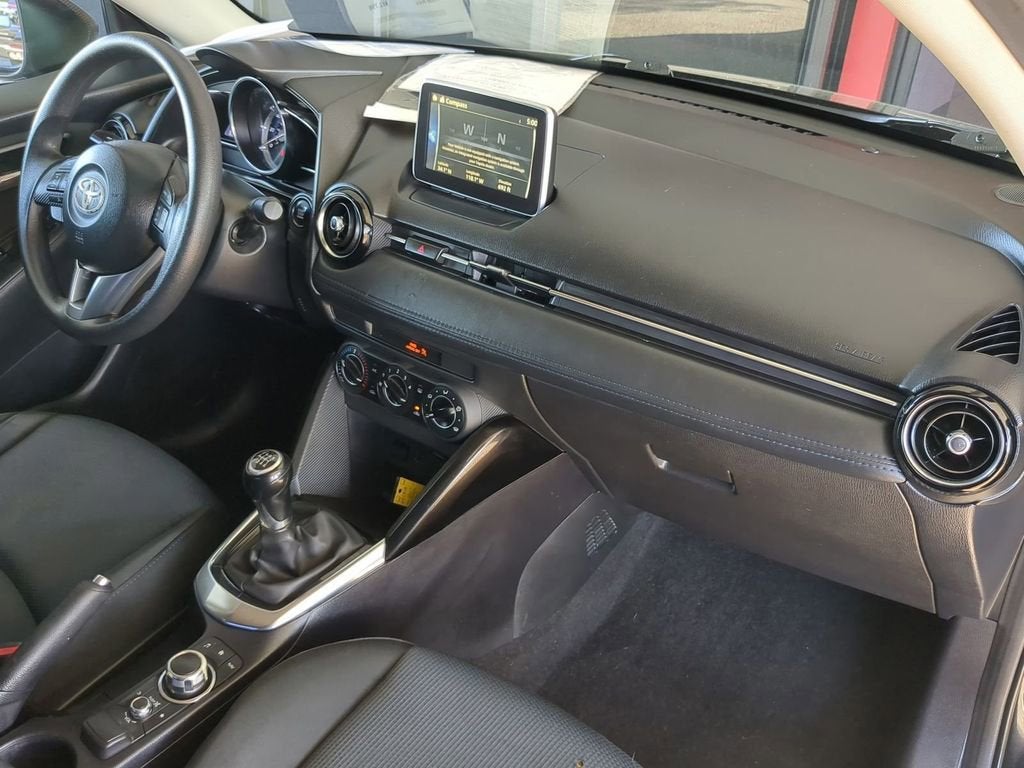 2017 Toyota Yaris iA Base