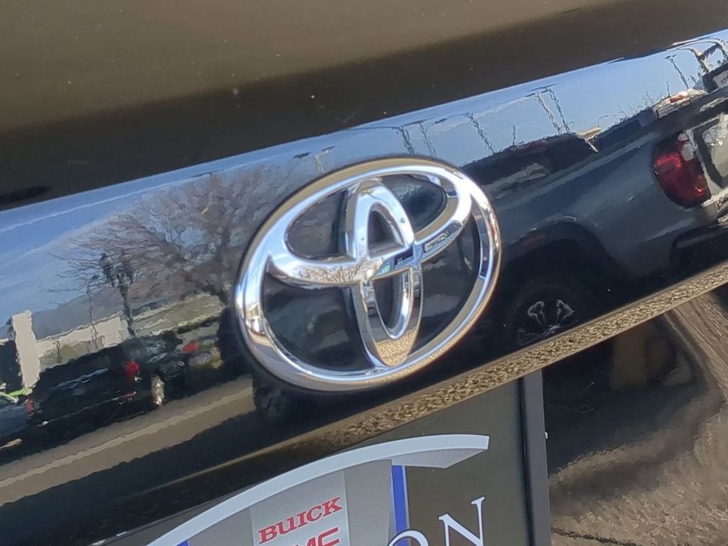 2017 Toyota Yaris iA Base