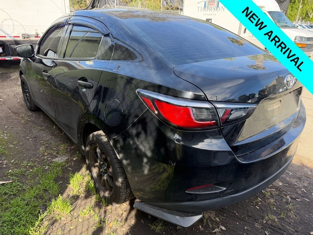 2017 Toyota Yaris iA 4DR SDN MANUAL