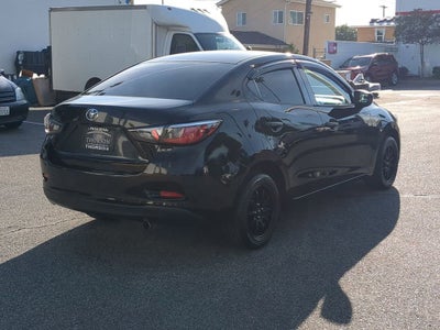 2017 Toyota Yaris iA Base