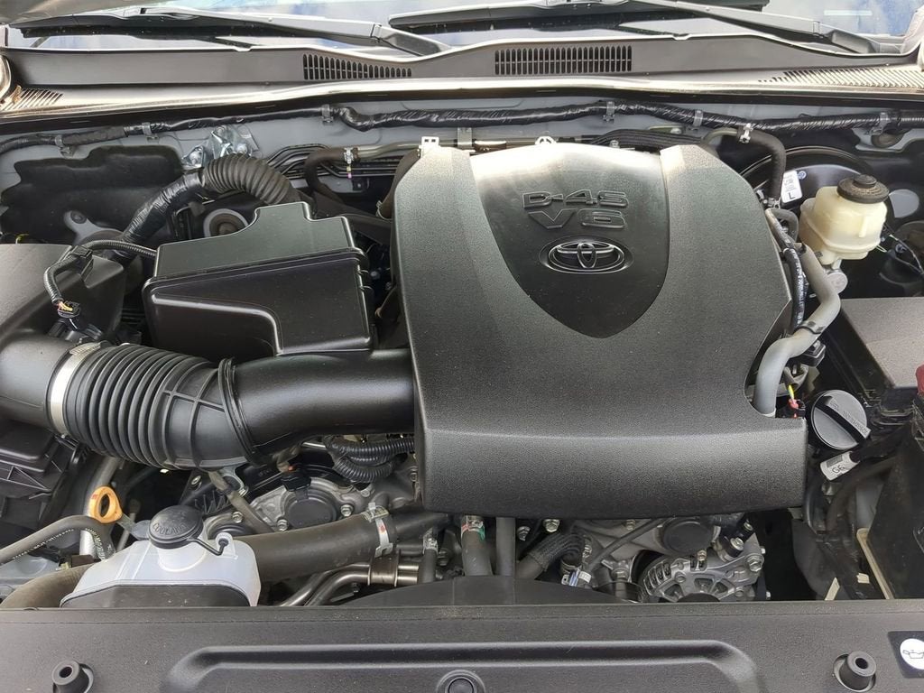 2018 Toyota Tacoma SR5