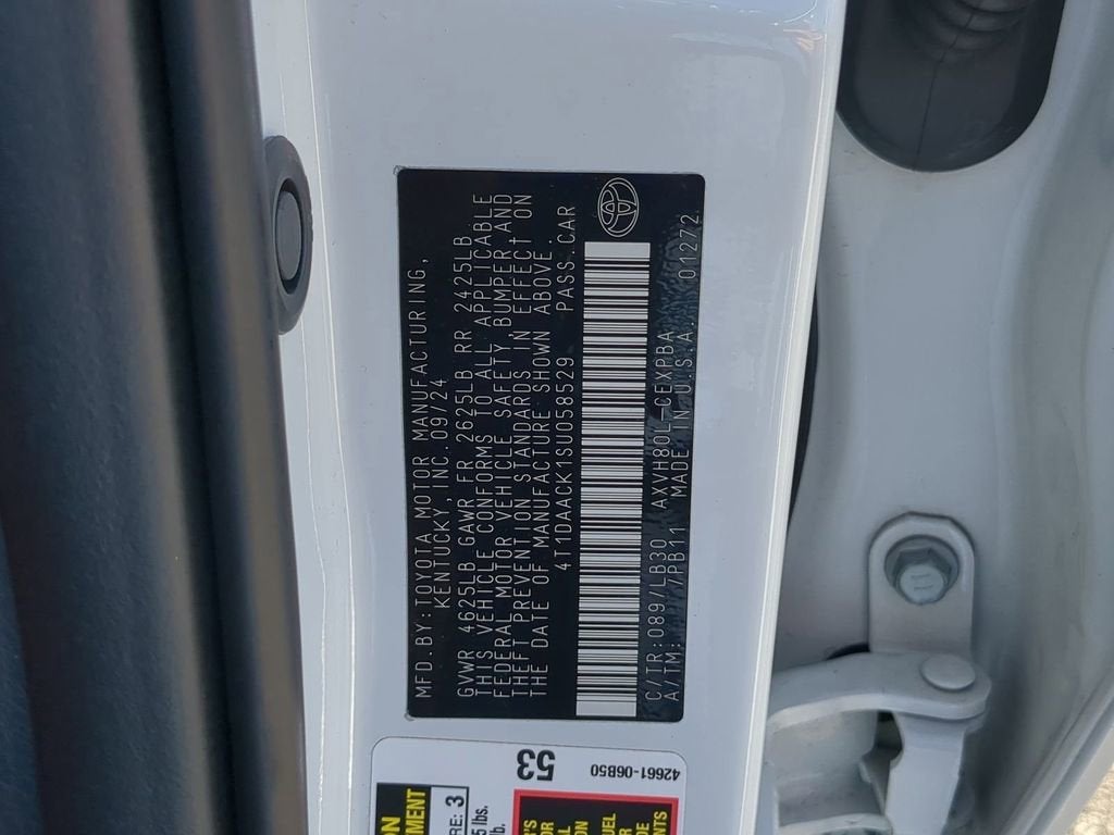 2025 Toyota Camry LE