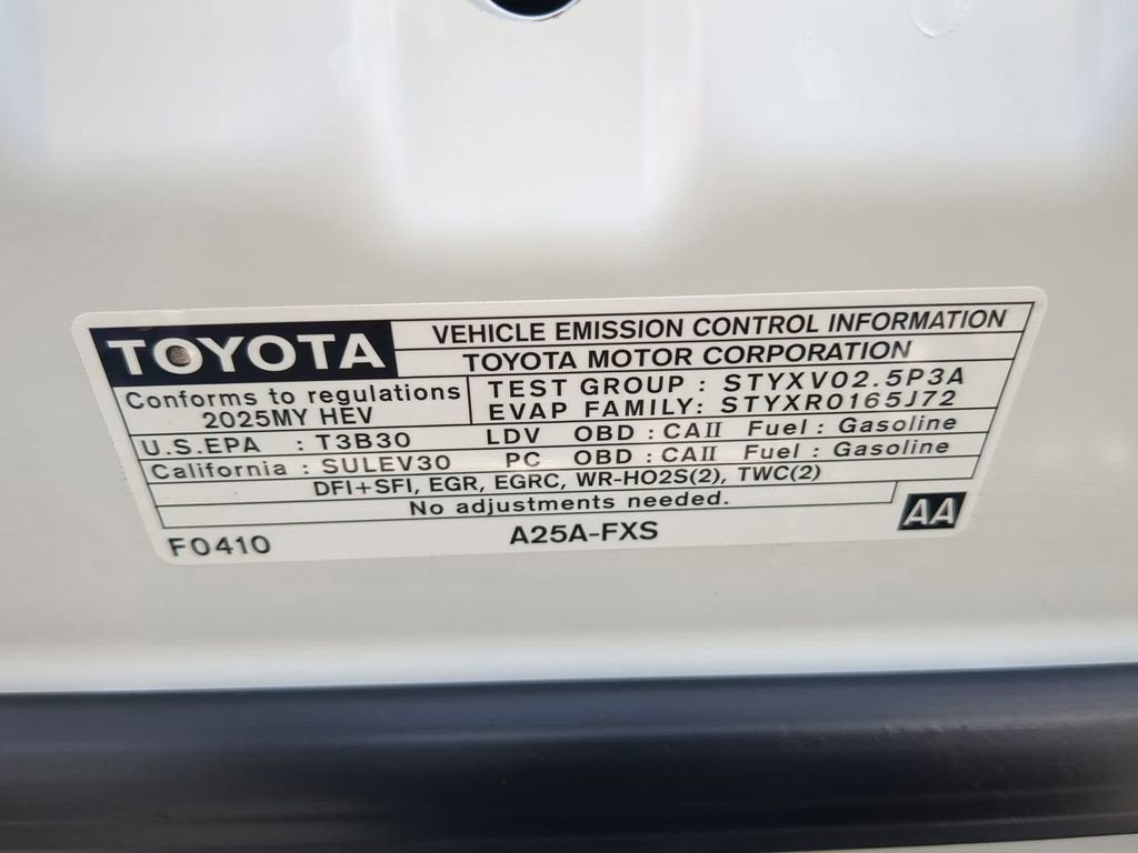 2025 Toyota Camry LE