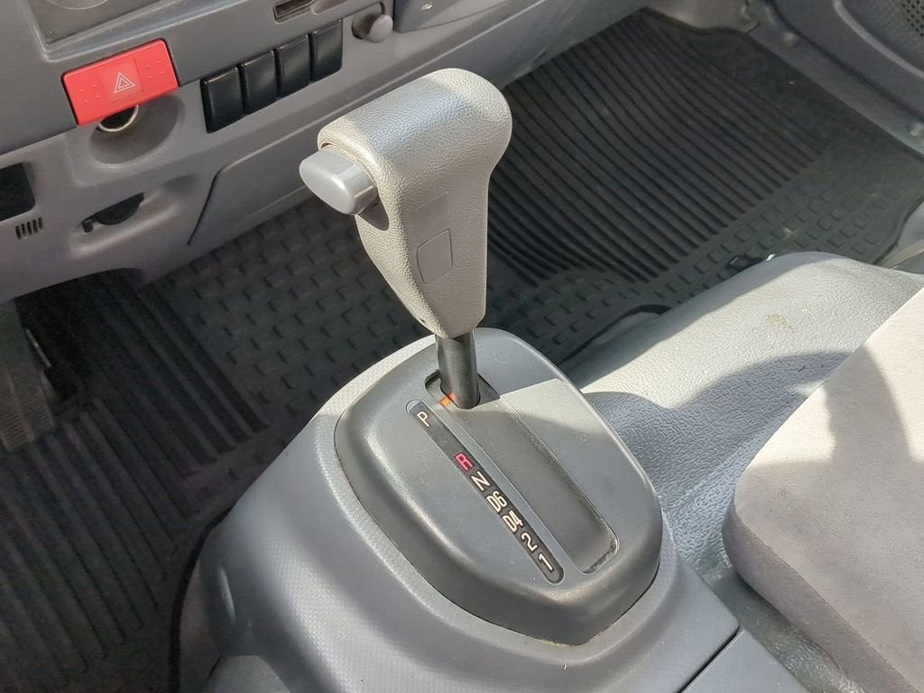 2015 Isuzu NPR HD REG IBT PWL