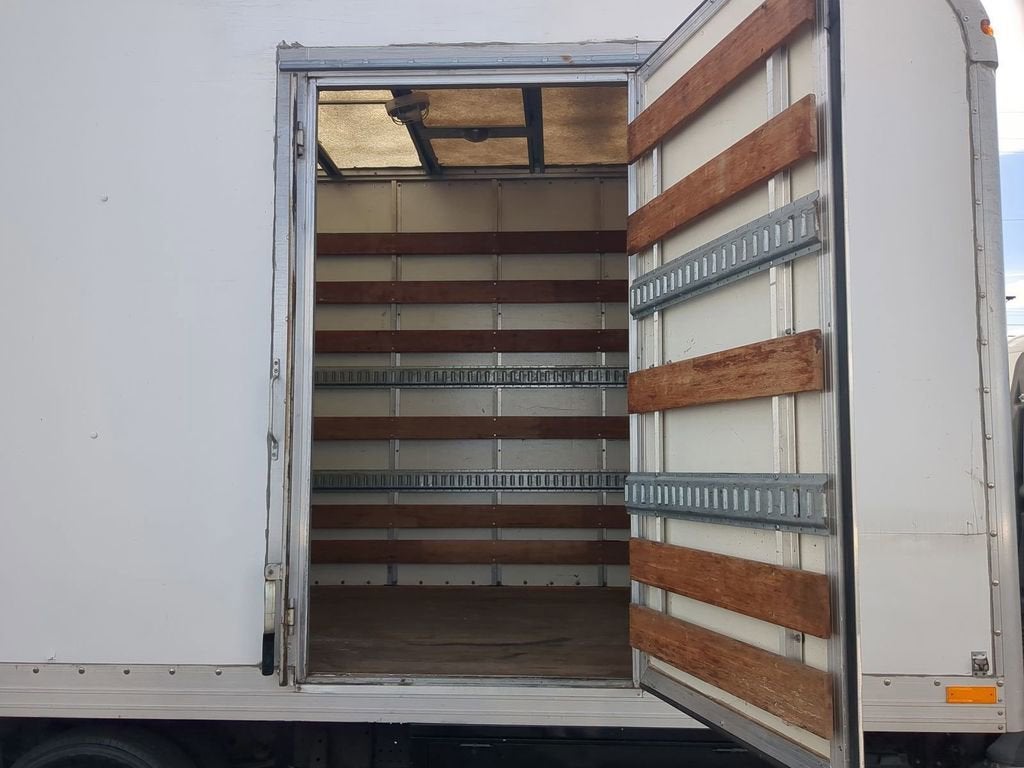 2015 Isuzu NPR HD REG IBT PWL