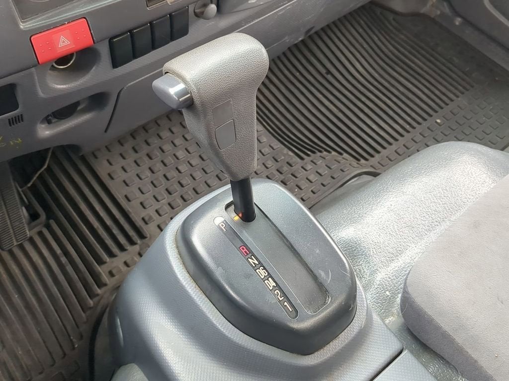 2015 Isuzu NPR HD REG IBT PWL