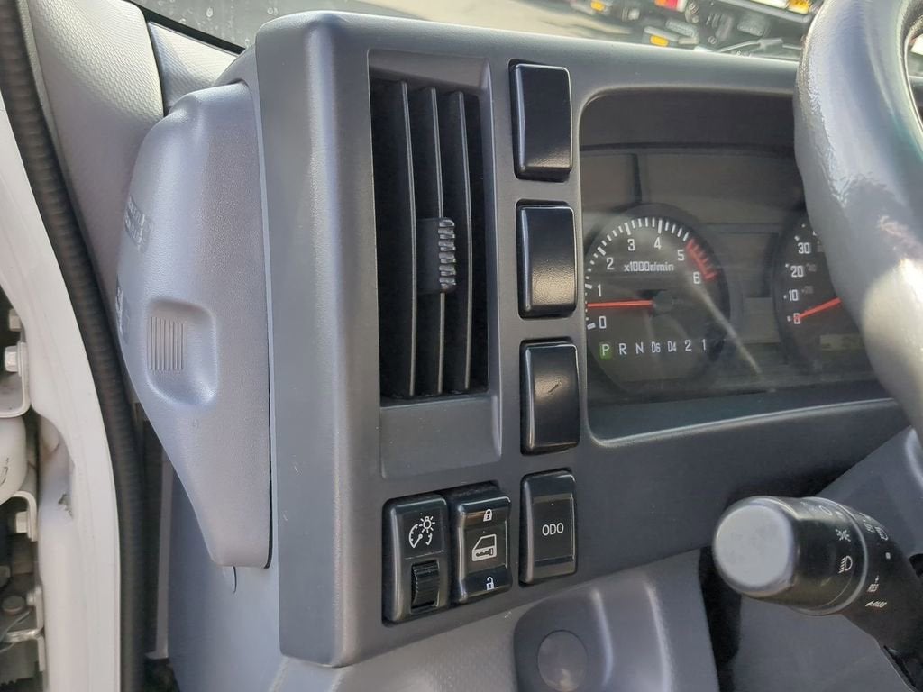 2015 Isuzu NPR HD REG IBT PWL