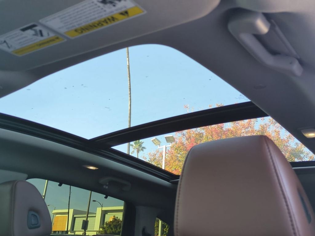 2023 Acura MDX w/Technology Package