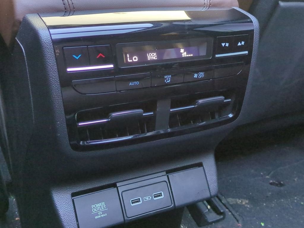 2023 Acura MDX w/Technology Package