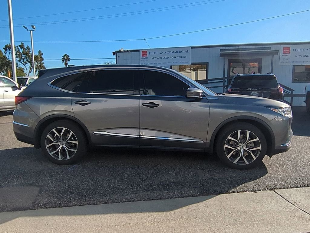 2023 Acura MDX w/Technology Package