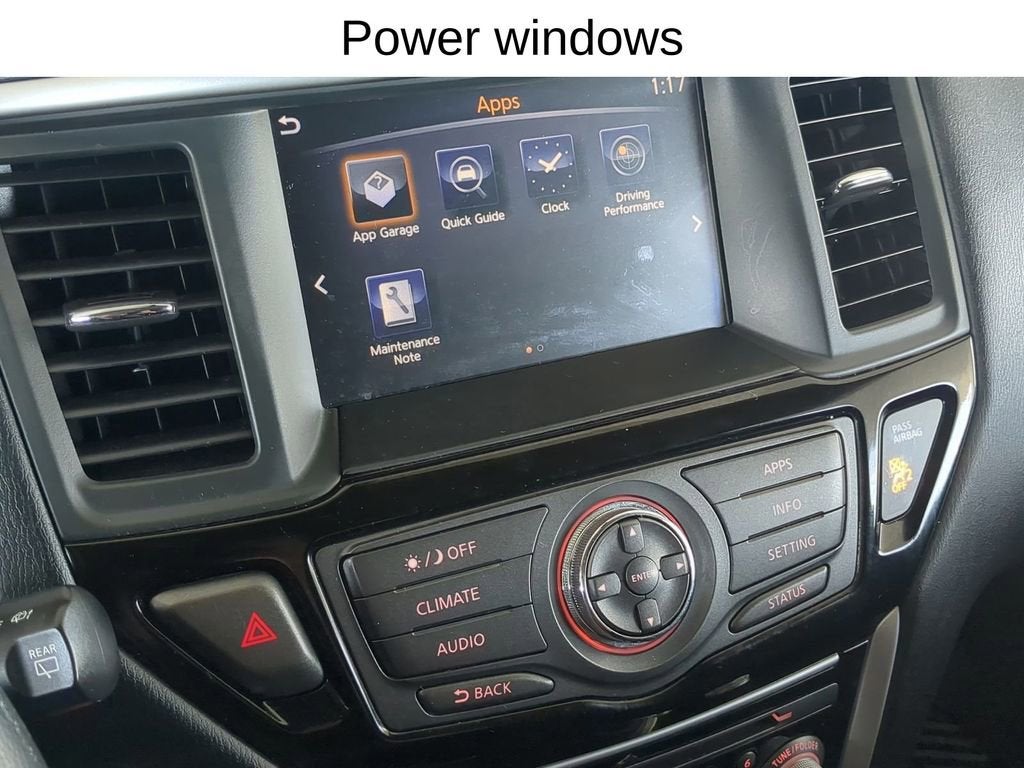 2020 Nissan Pathfinder SV