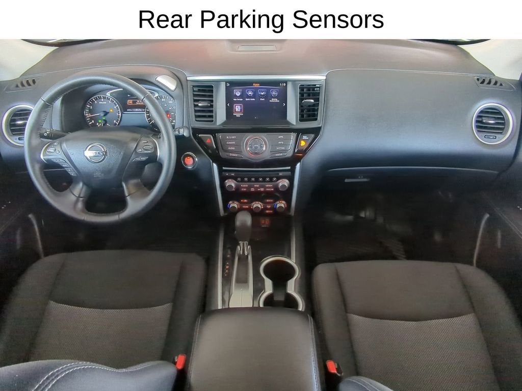 2020 Nissan Pathfinder SV