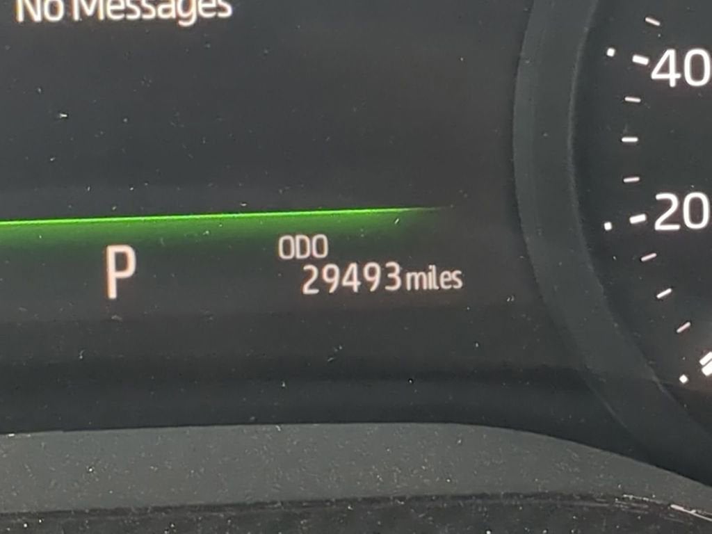 2024 Toyota Sienna LE