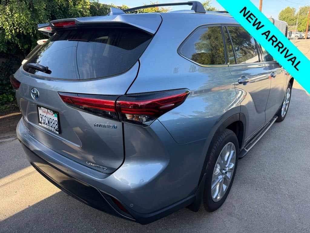 2023 Toyota Highlander Hybrid Limited