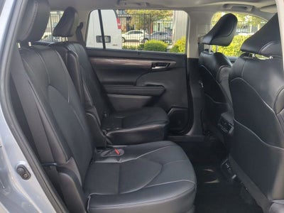 2023 Toyota Highlander Hybrid Limited