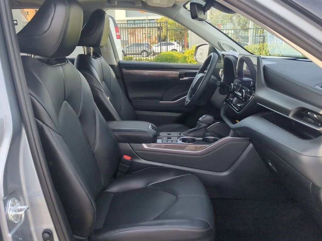 2023 Toyota Highlander Hybrid Limited