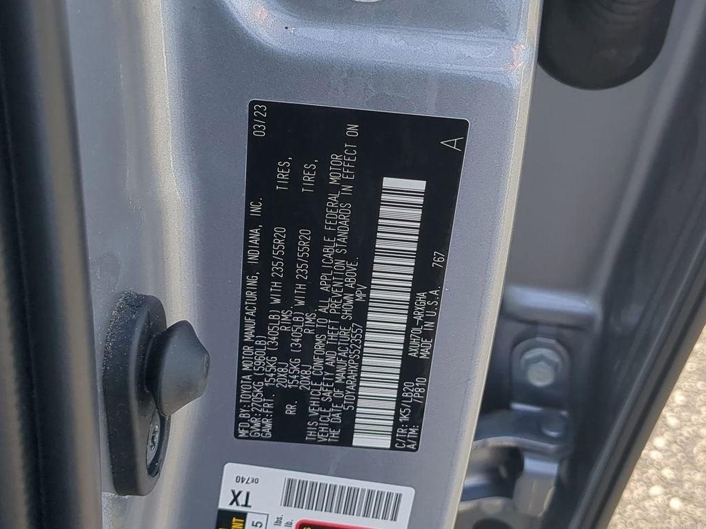 2023 Toyota Highlander Hybrid Limited