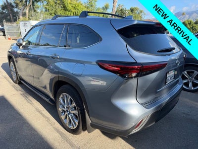 2023 Toyota Highlander Hybrid Limited