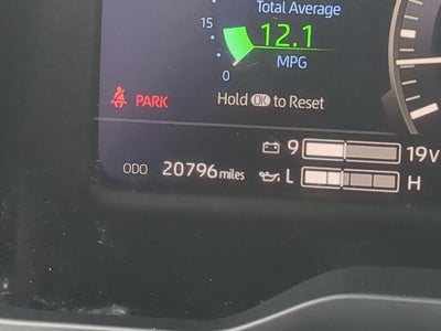 2025 Toyota Tundra 4WD SR5