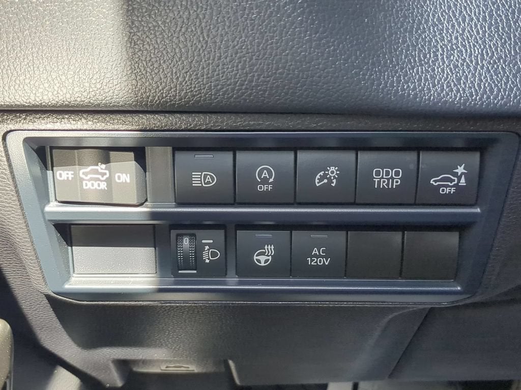 2025 Toyota Tundra 4WD SR5